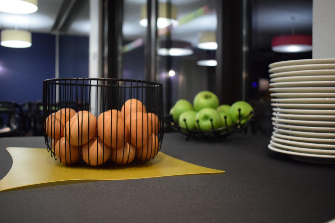 Ibis Styles Arles Palais Des Congres Hotel Bagian luar foto